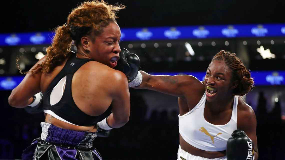Claressa-Shields-vs.-Franchon-Crews-Dezurn-(2016):-The-Early-Moment-That-Echoed-Across-a-Decade.jpg