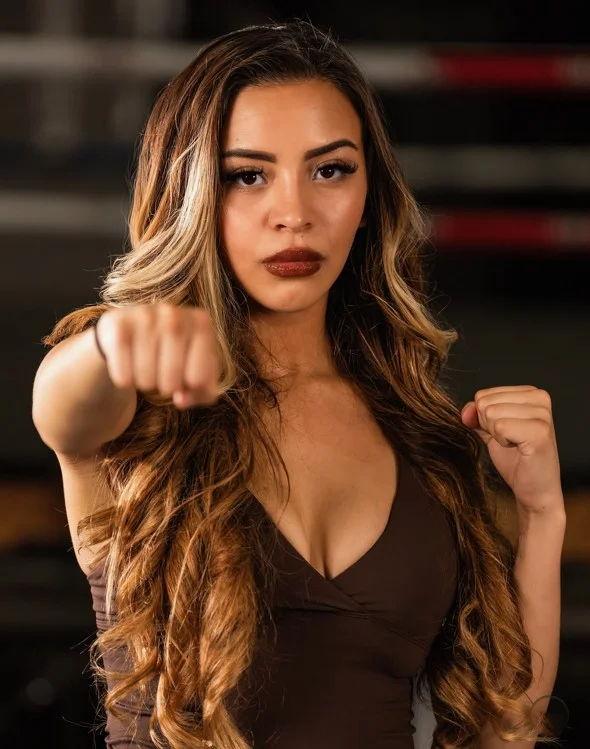 Kayla-Gomez-Enters-Pro-Arena-in-Long-Beach.jpg