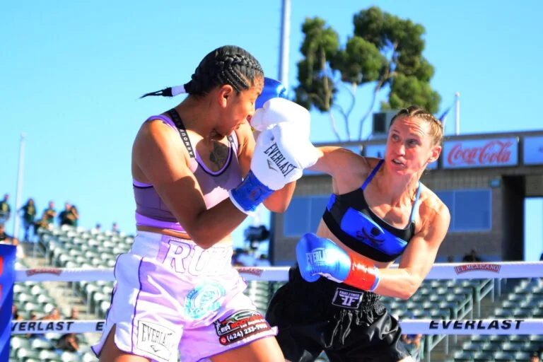 Super-Flyweights-Dominate-the-Western-Region.jpg